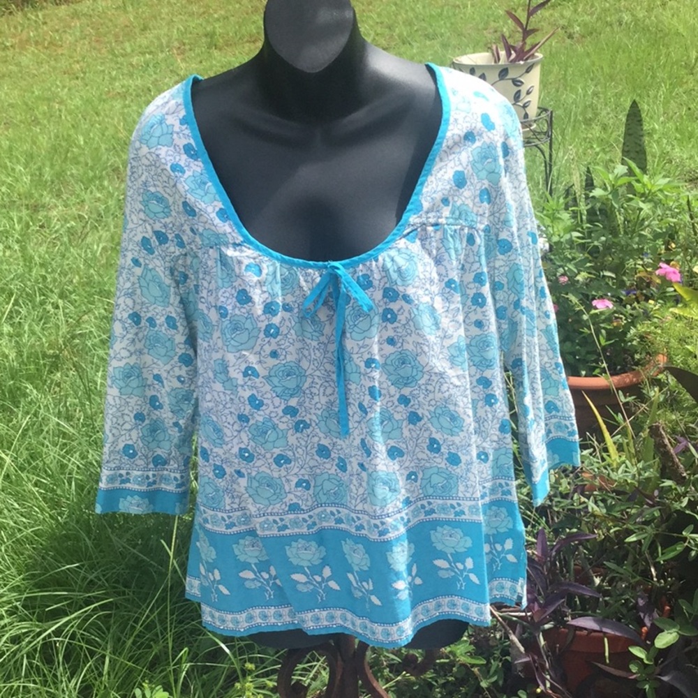 🦋NWOT” Old Navy “ Size XLarge Bohemian Style Top Wardrobe Closet Must Have 🦋 - Picture 3 of 9